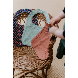 Bavoir 'mes premiers mois'
Taille naissance - motifs fleurs coton